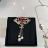 brooch
