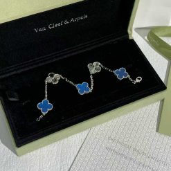 Bracelets-310095
