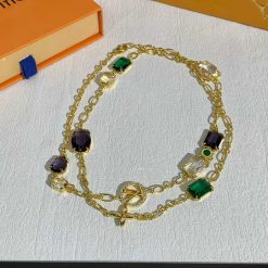 Necklaces-310143